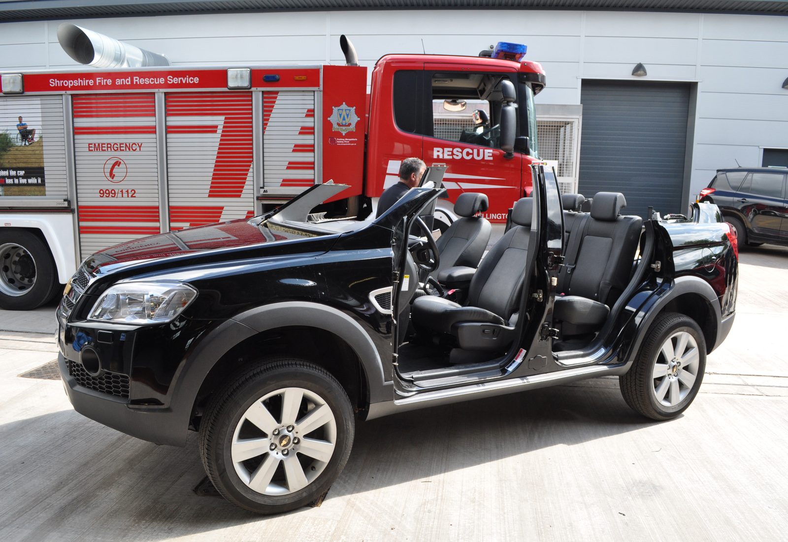 The car roof completely removed